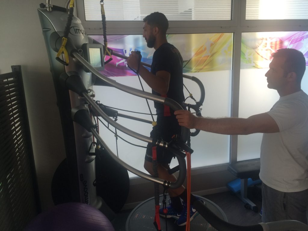 Mohamed Larbi et Ludovic perge lors des tests neurotransmetteurs